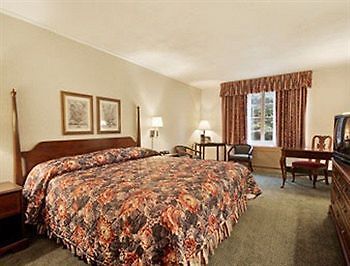 Ramada Inn 1776 Williamsburg Ngoại thất bức ảnh